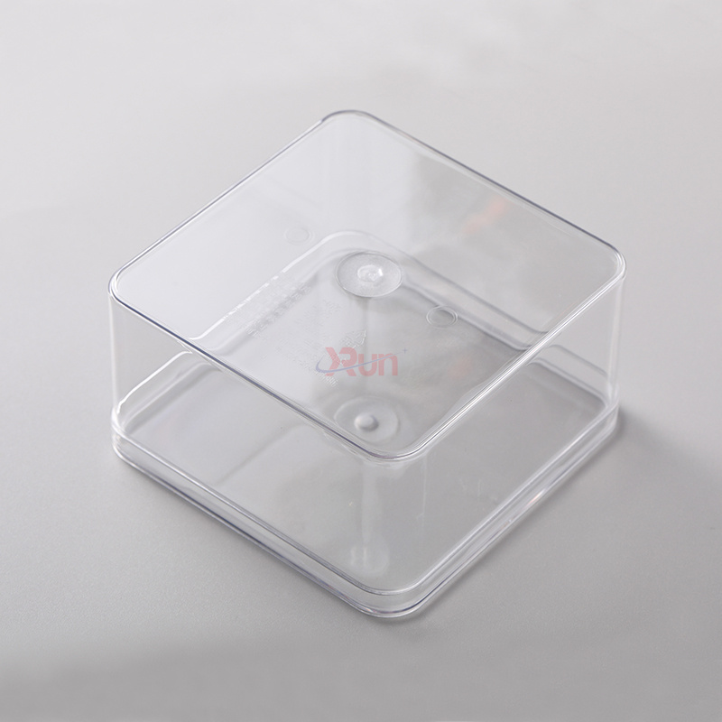 We supply durable container caps that are compatible with our robust square plastic box, ensuring a secure food container for cookie packaging.